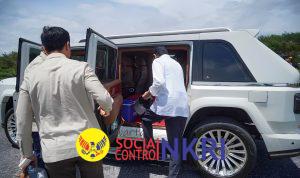 Momen Kompak Prabowo Semobil “Maung” Bersama Sri Sultan Hamengkubuwono X