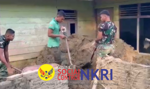 TNI Fokus Bersihkan Rumah Lansia di Lokasi Tedampak Bencana Sumatra