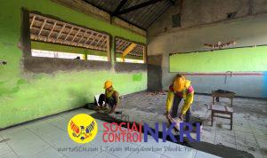 Hidupkan Ekonomi Keluarga, Revitalisasi SMPN 3 Jiken oleh Pemerintah Buka Lapangan Kerja Bagi Warga Sekitar