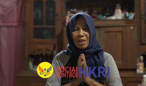 Ibu Ini Kembali Sekolahkan Anak