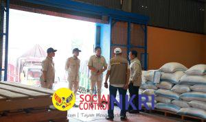 Prabowo Sidak Gudang Bulog Danurejo Pastikan Stok Beras Aman, Usai Beri Arahan Ketua DPRD Se-Indonesia foto ist