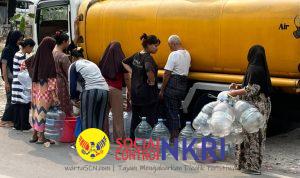 Anggota Komisi V DPR RI Dari Gerinda, Marlyn Maisarah Bantu Air Bersih untuk Warga Babakan Madang