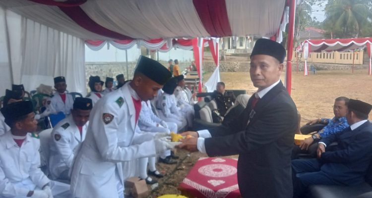 Pembubaran Paskibra dan Tumpeng Bersama Tandai HUT RI ke-81 di Cikakak, Camat Gaungkan Sukabumi MUBAROKAH