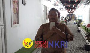 Puluhan Tahun Tinggal di Pinggir Rel
